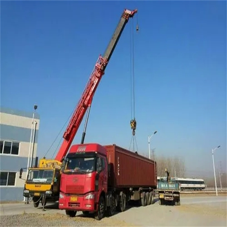 明光路灯高空安装如何选吊车？租赁费用、施工流程及安全规范全解析