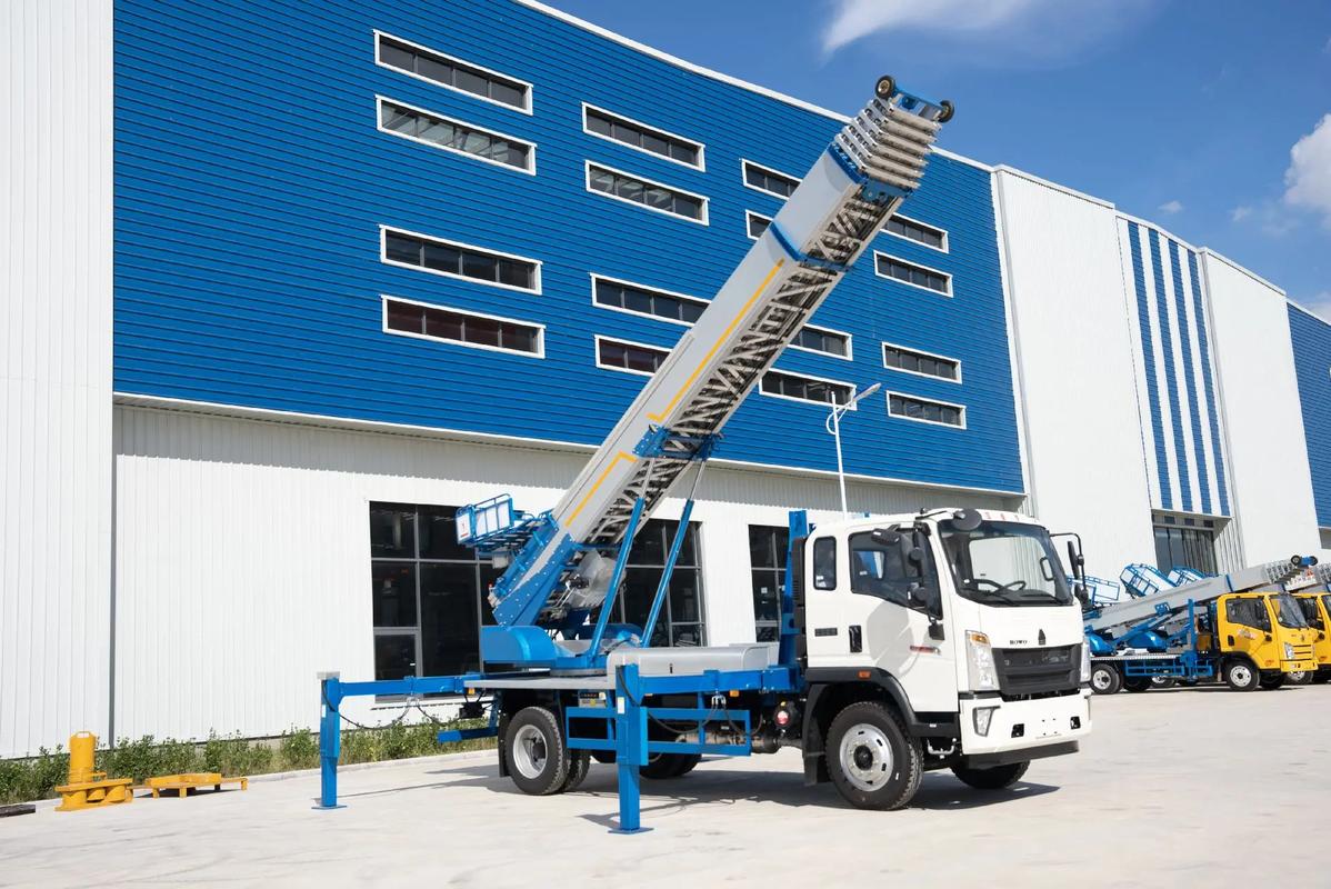 明光小型云梯车上料车租赁多少钱