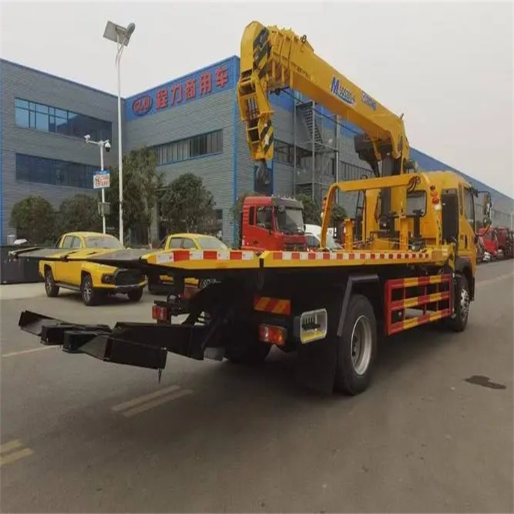 明光附近小随车吊出租电话，轻松解决搬运烦恼