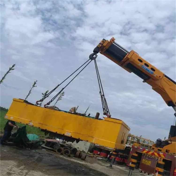 明光随车吊吊集装箱怎么吊